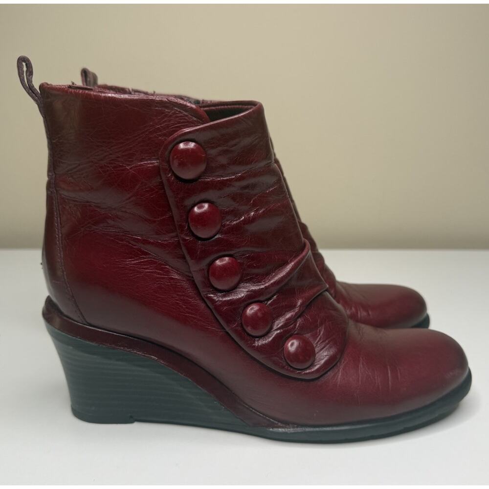 Miz MooZ Nimah Wedge Bootie Womens 38 EU 7.5-8 US Bordeaux Red Leather Side Zip